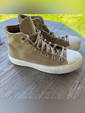 Converse Chuck Taylor All Star Move Hi Women's Casual Shoes Beige Women’s 9.5
